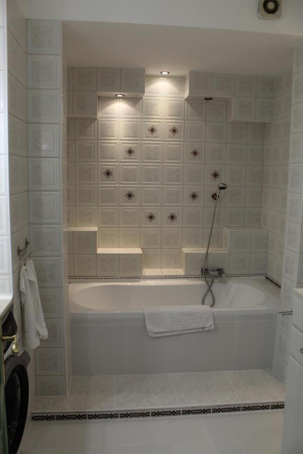 Sunny House Apartman Segedin Dış mekan fotoğraf